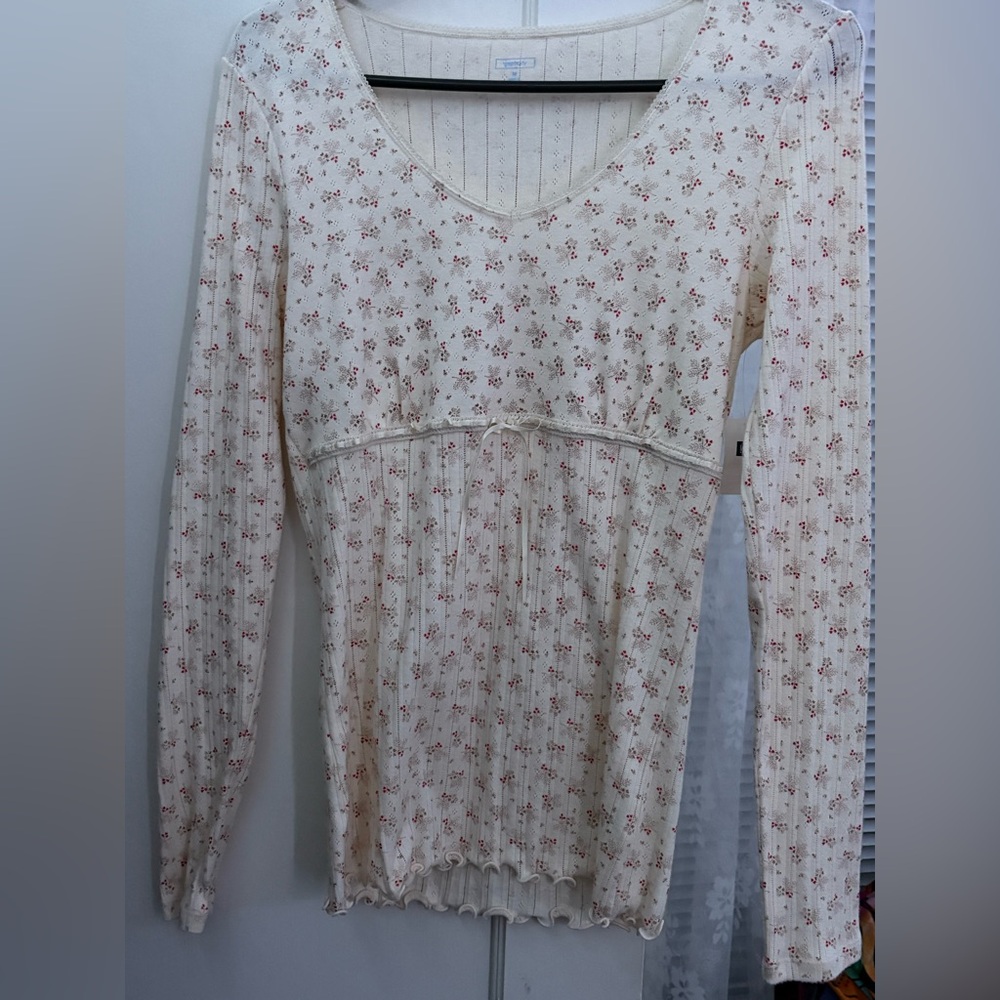 VERY coquette cute long sleeve floral bow top NWT